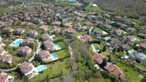 Depremler Emlak Piyasasını Nasıl Etkiliyor? Güvenli Bölgelerde Talep Artıyor