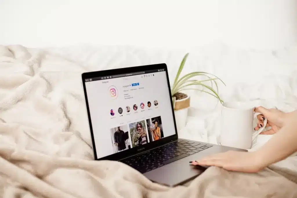 Sosyal Medyada Arsa Fırtınası: Gayrimenkul Influencer’ları Satışları Nasıl Etkiliyor?