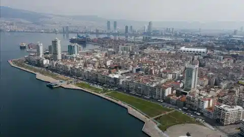 TOKİ İzmir'de 2 Binden Fazla Konut Projesi İçin Çalışmalara Başladı