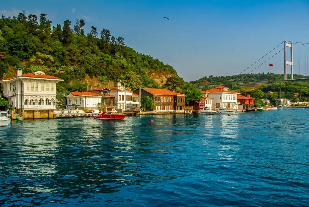 Kiler Holdingin Patronları Boğazda Villa Aldı